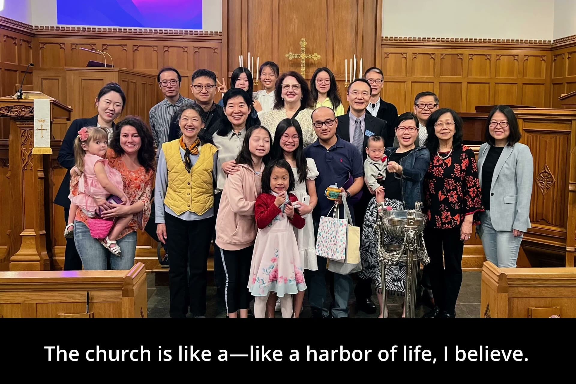 海蓝华人基督教会十五周年——弟兄姊妹在敬拜与团契中